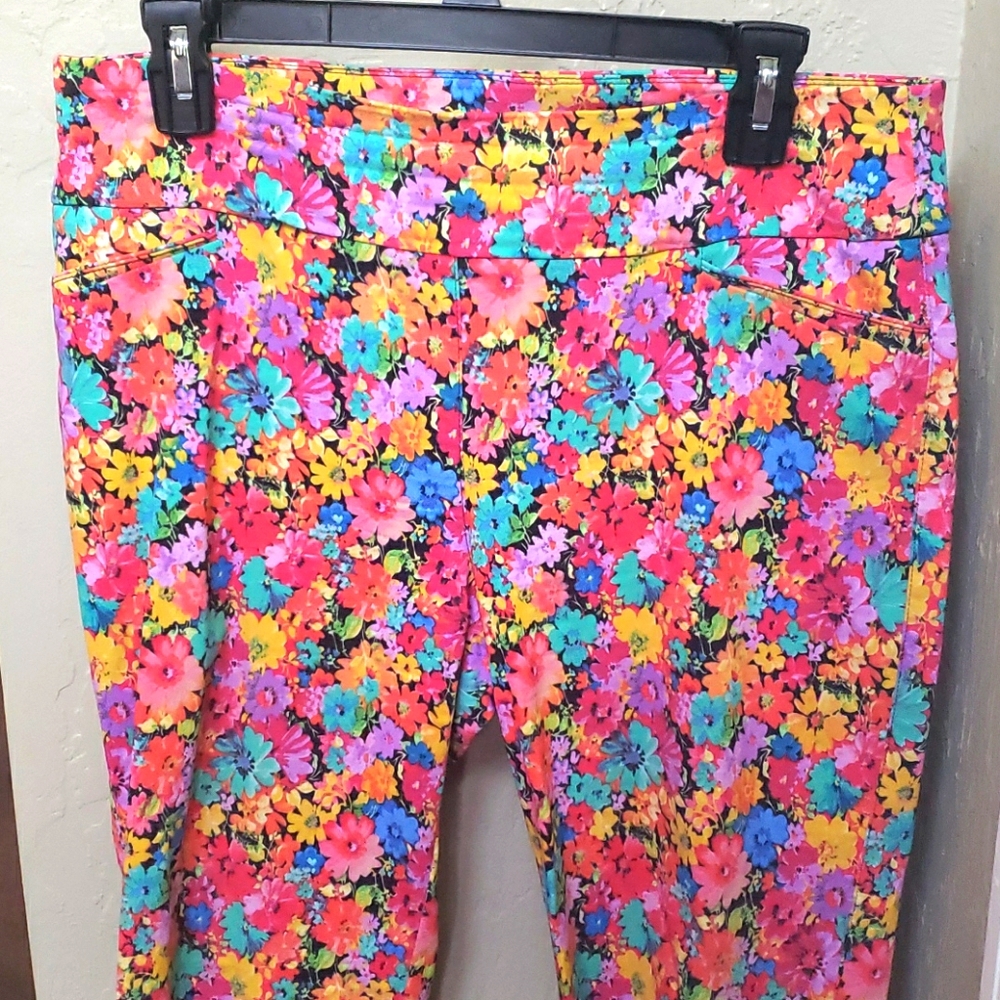 Georgous Attire dress pants sz 10 from Steinmart